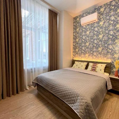 Sumska Street,73-82А Apartment Kharkov Ngoại thất bức ảnh