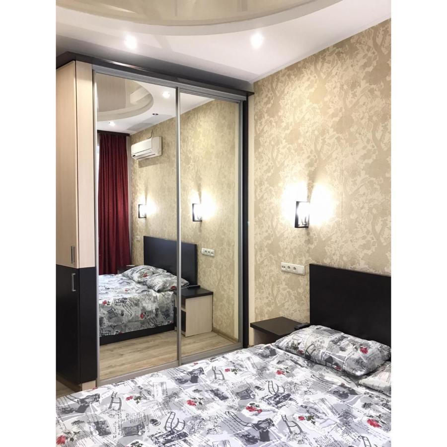 Sumska Street,73-82А Apartment Kharkov Ngoại thất bức ảnh