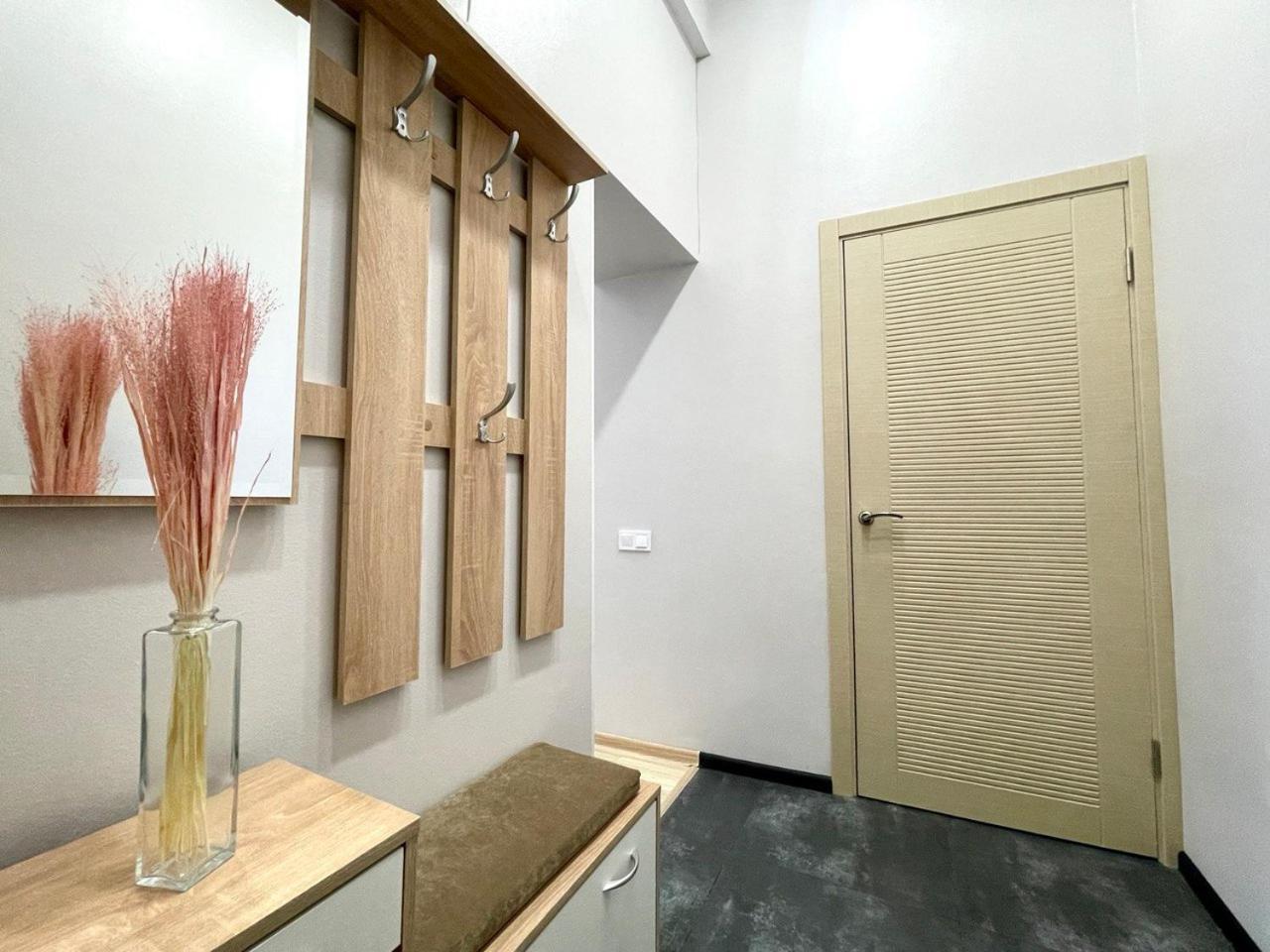 Sumska Street,73-82А Apartment Kharkov Ngoại thất bức ảnh