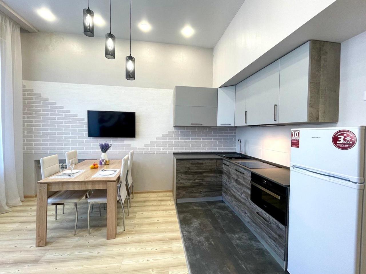 Sumska Street,73-82А Apartment Kharkov Ngoại thất bức ảnh