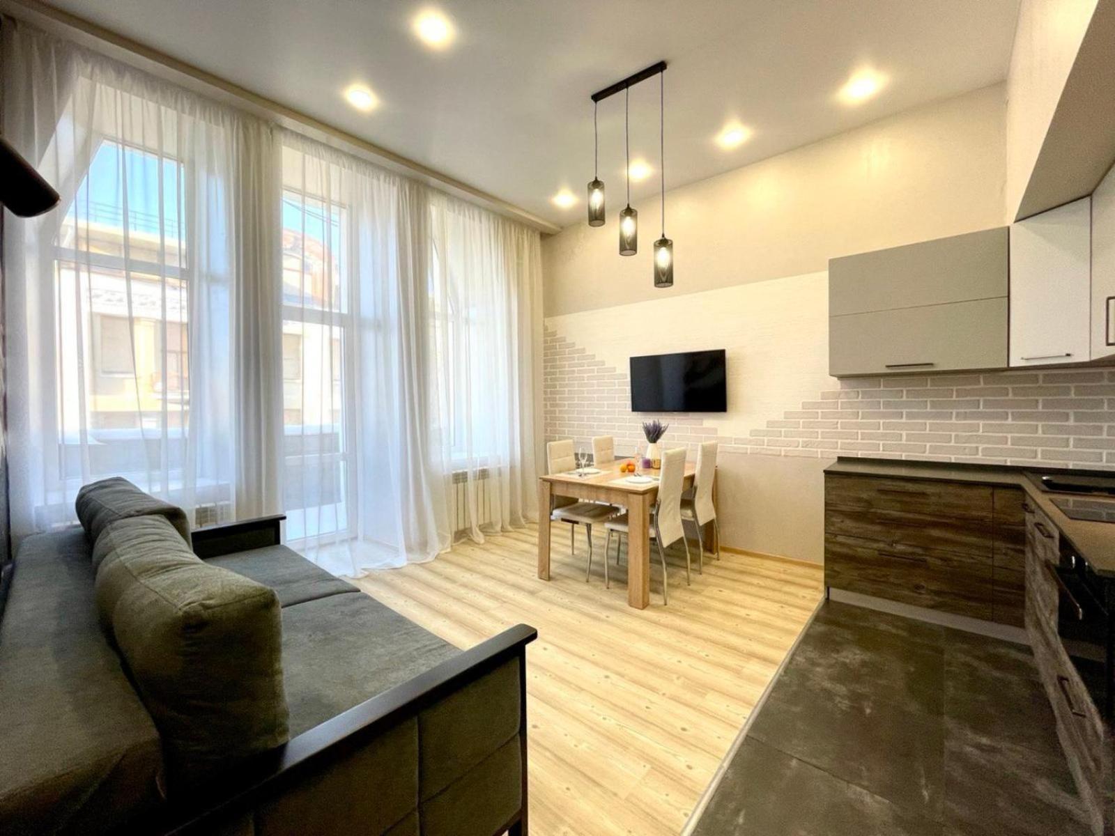 Sumska Street,73-82А Apartment Kharkov Ngoại thất bức ảnh